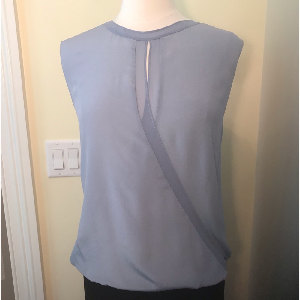 Bailey 44 100% Silk Smokey Blue Sleeveless Women's Top Small